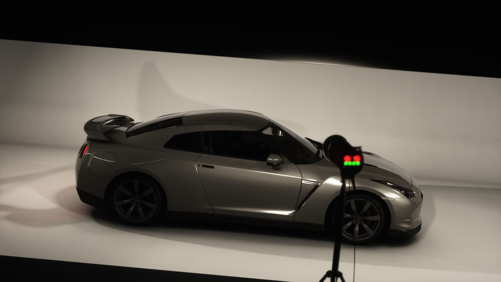影棚里的 GT-R